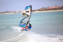 Cape Verdes Windsurfing Holiday - windsurf wave action