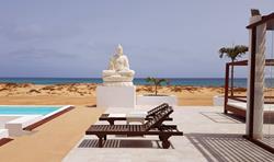 Budha Beach Hotel - Sal Cape Verdes. Beach view from pool.